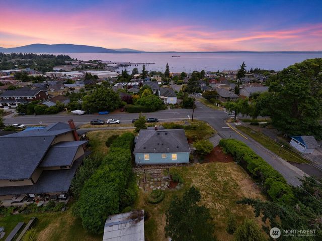 1003 14th Street, Bellingham, WA 98225