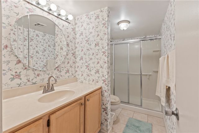 2120 Greentree 408E, Scott Twp, PA 15220