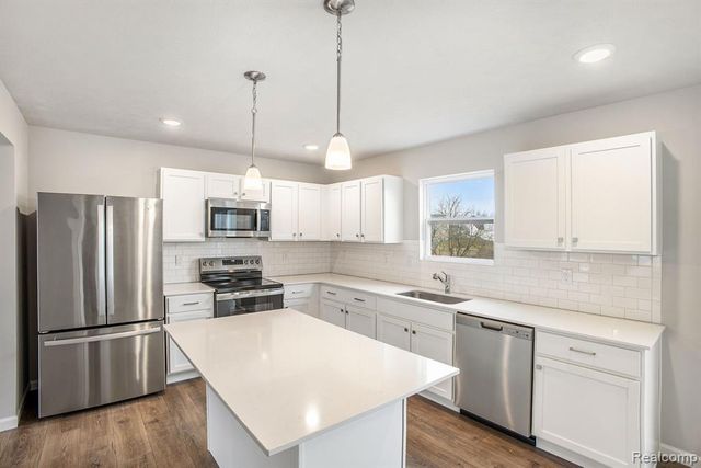 121B Hibbard Street, Manchester, MI 48158