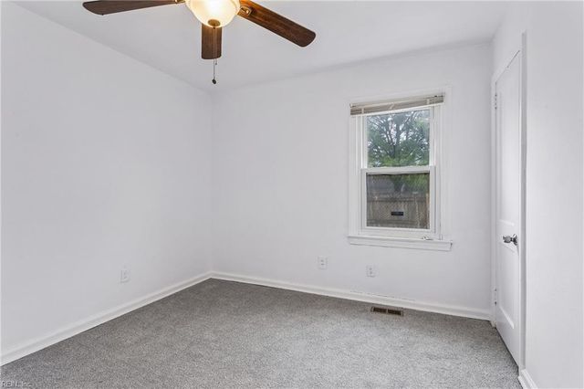 3308 Matoaka RD, Hampton, VA 23661