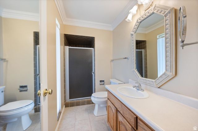 8081 S BEAUMONT DR, Sandy, UT 84093