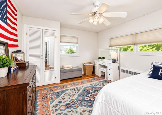 72 S Penataquit Avenue, Bay Shore, NY 11706