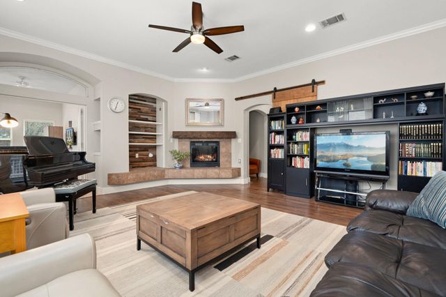 1718 Nelson Ranch LOOP, Cedar Park, TX 78613
