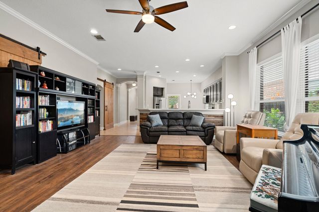 1718 Nelson Ranch LOOP, Cedar Park, TX 78613