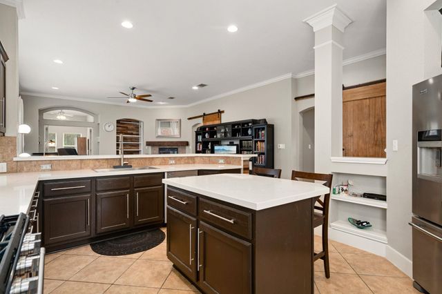 1718 Nelson Ranch LOOP, Cedar Park, TX 78613