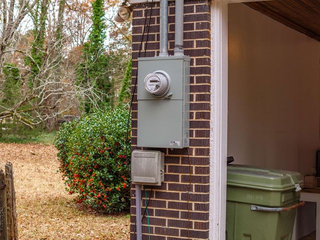 114 York Street, Clinton, SC 29325