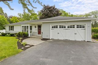 38 Moroa Drive, Irondequoit, NY 14622