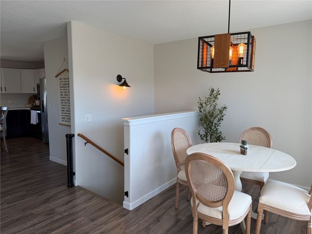 2105 First Avenue, Marion, IA 52302