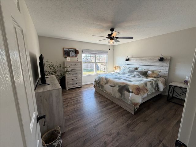 2105 First Avenue, Marion, IA 52302