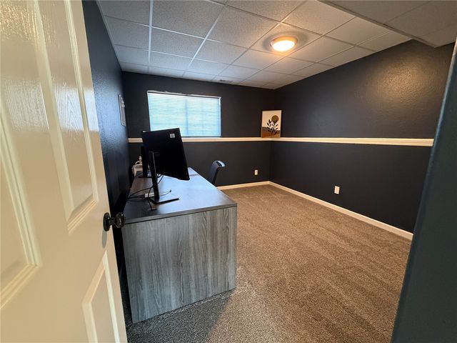 2105 First Avenue, Marion, IA 52302