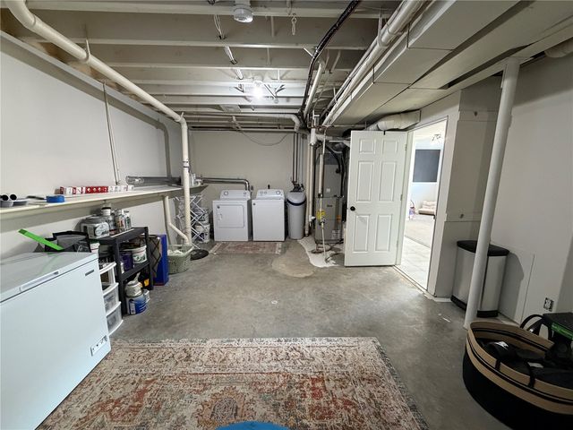 2105 First Avenue, Marion, IA 52302