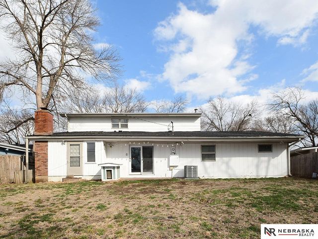 729 E Eldora Lane, Lincoln, NE 68505