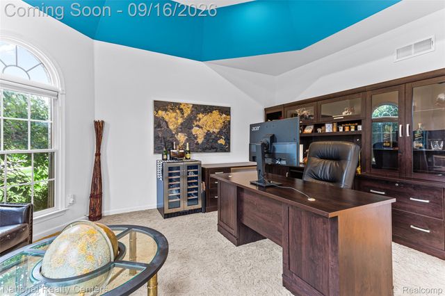 2077 Applebrook Drive, Commerce Charter Township, MI 48382