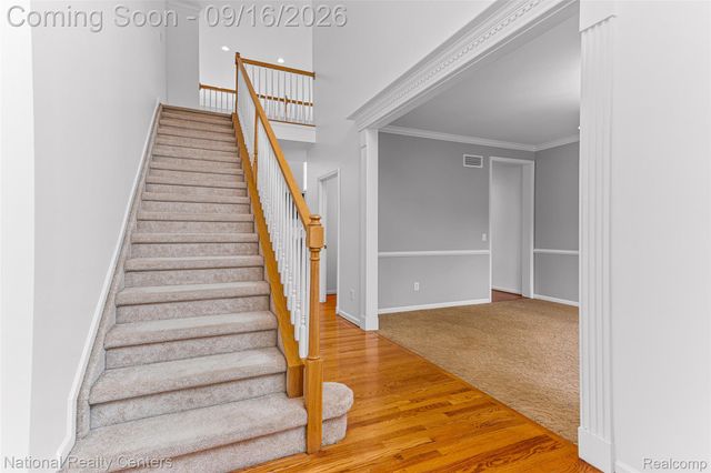 2077 Applebrook Drive, Commerce Charter Township, MI 48382