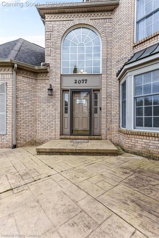 2077 Applebrook Drive, Commerce Charter Township, MI 48382