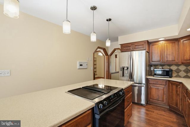 7173 JULIETTE LOW LN, Hughesville, MD 20637