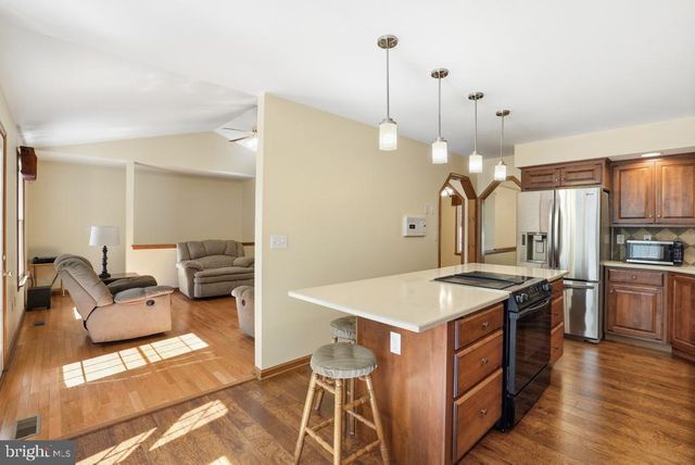 7173 JULIETTE LOW LN, Hughesville, MD 20637