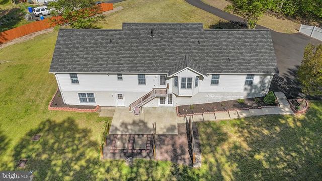 7173 JULIETTE LOW LN, Hughesville, MD 20637