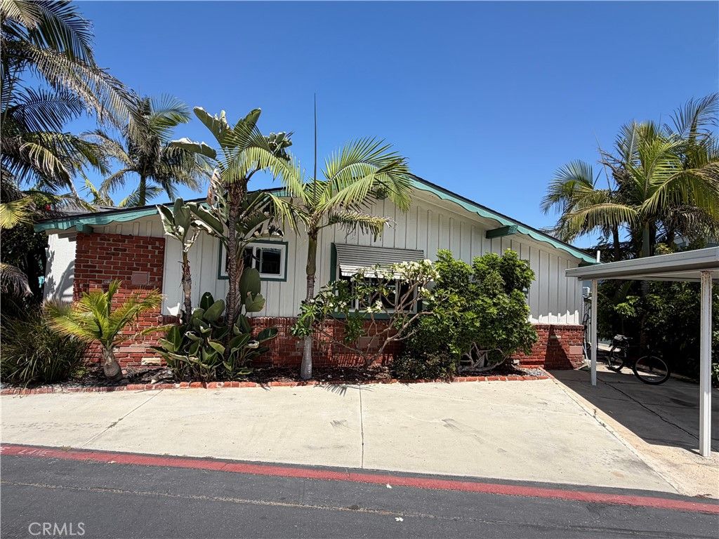 Image 1 of property listing at 80 Huntington 372, Huntington Beach, CA 92648