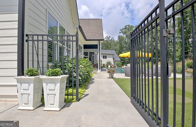 210 Brayden Drive, Tyrone, GA 30290