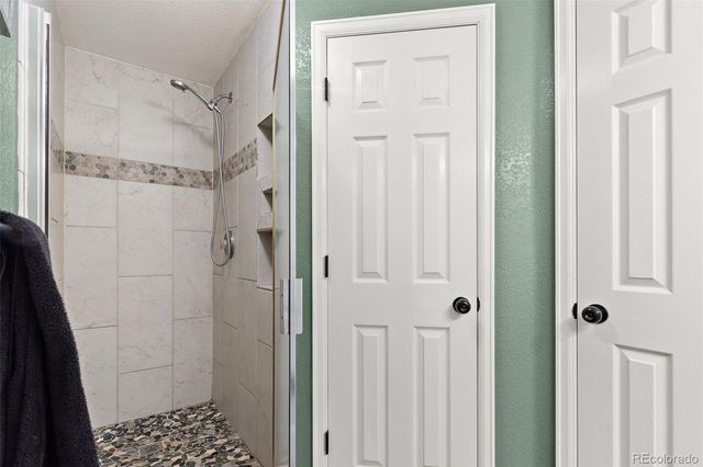 11730 Oakland Drive, Henderson, CO 80640