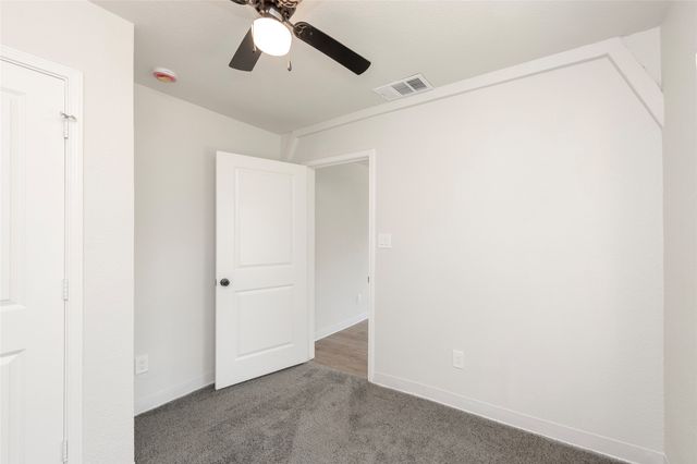 3924 Dismount Street, Dallas, TX 75211