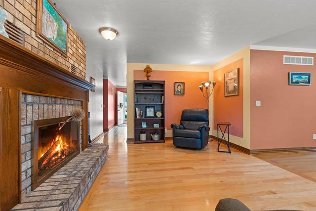 2615 EDGEWOOD LANE, Green Bay, WI 54302