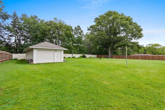 2615 EDGEWOOD LANE, Green Bay, WI 54302