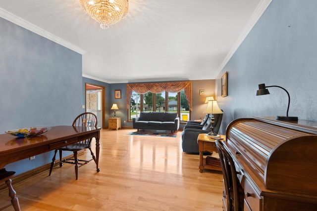 2615 EDGEWOOD LANE, Green Bay, WI 54302