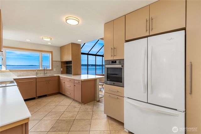 16611 SW Maplewild Avenue, Burien, WA 98166