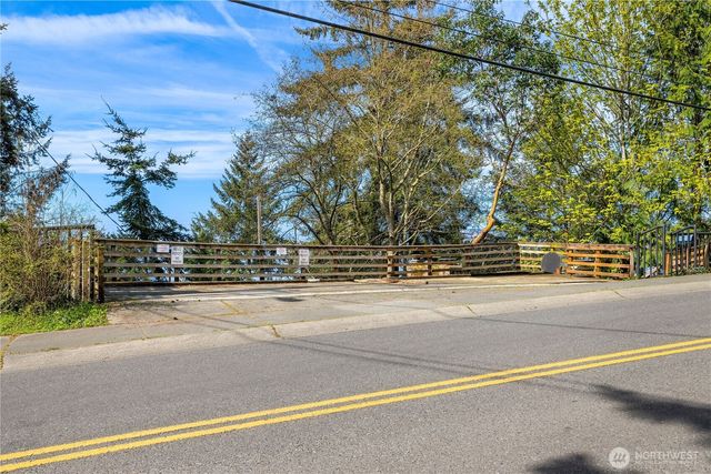 16611 SW Maplewild Avenue, Burien, WA 98166