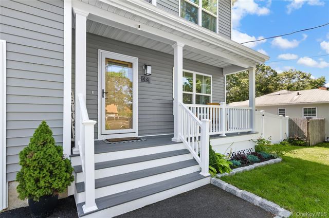 44 James Street, Patchogue, NY 11772