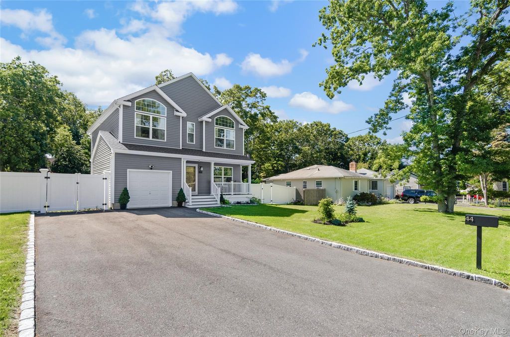 44 James Street, Patchogue, NY 11772 — photo 3