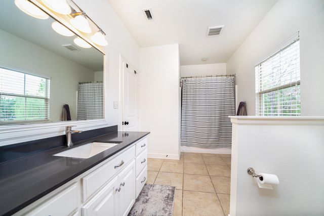 3106 Pinnacle, Longview, TX 75605