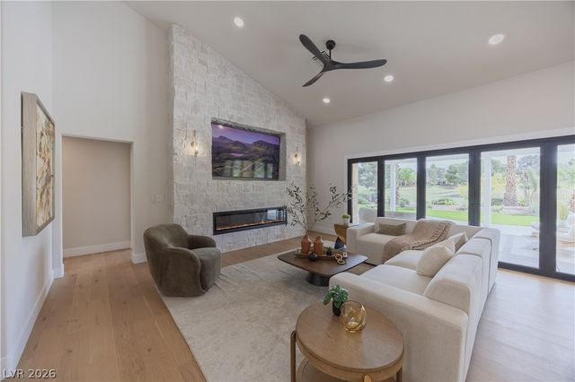 2548 Golfside Drive, Las Vegas, NV 89134