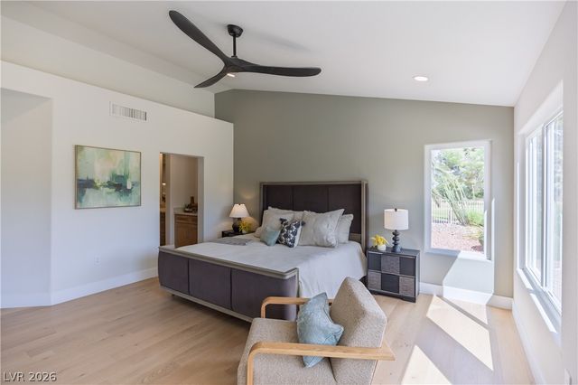 2548 Golfside Drive, Las Vegas, NV 89134