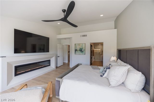 2548 Golfside Drive, Las Vegas, NV 89134