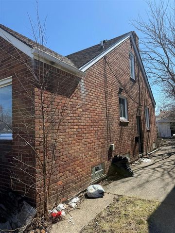 15018 Eastburn Street, Detroit, MI 48205