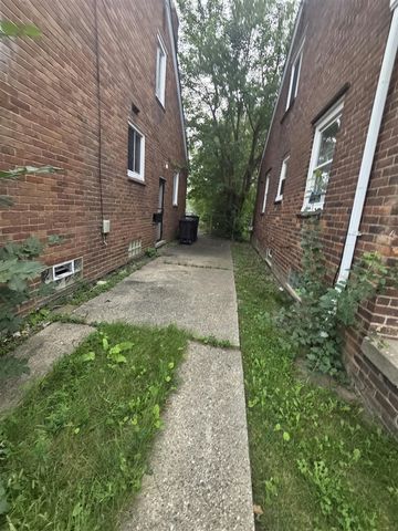 15018 Eastburn Street, Detroit, MI 48205