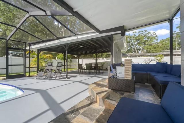 4803 WISHART BOULEVARD, Tampa, FL 33603