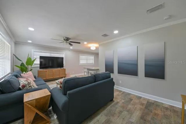 4803 WISHART BOULEVARD, Tampa, FL 33603