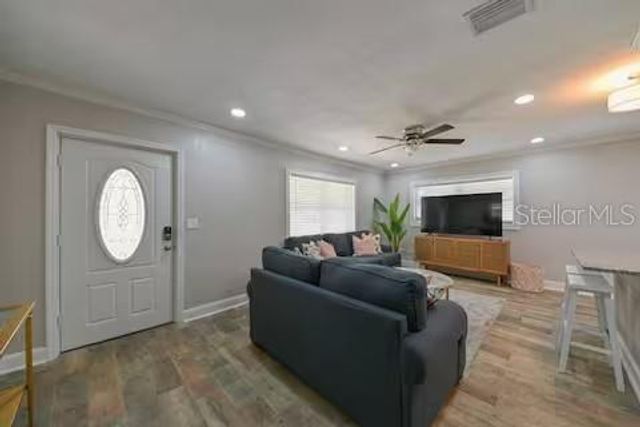 4803 WISHART BOULEVARD, Tampa, FL 33603