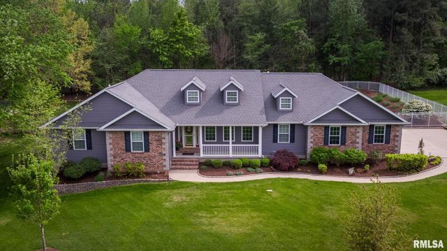 301 ARBOR Drive, Carterville, IL 62918