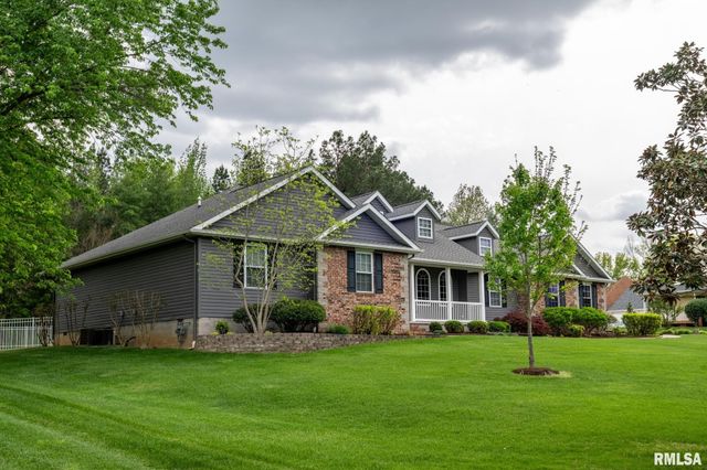 301 ARBOR Drive, Carterville, IL 62918