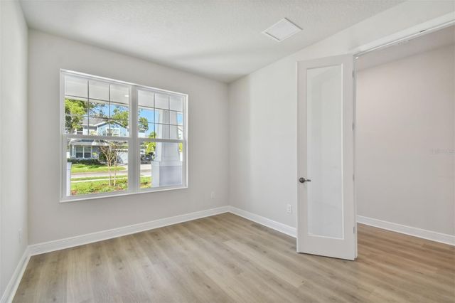 3502 W ROGERS AVENUE, Tampa, FL 33611