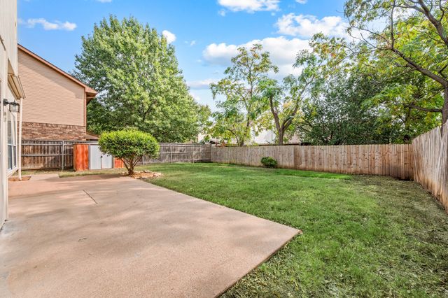 4704 Waterway Drive N, Fort Worth, TX 76137