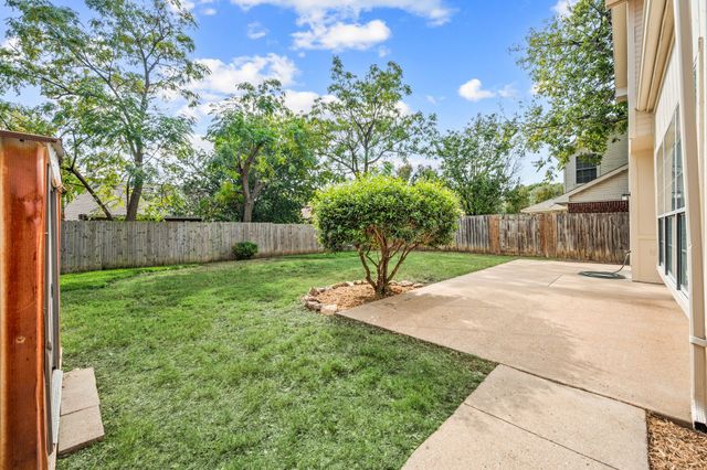 4704 Waterway Drive N, Fort Worth, TX 76137