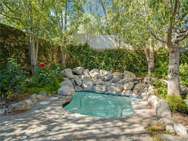 21103 Cross Creek Drive, Saugus, CA 91350