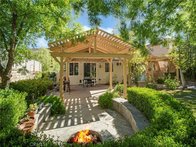 21103 Cross Creek Drive, Saugus, CA 91350