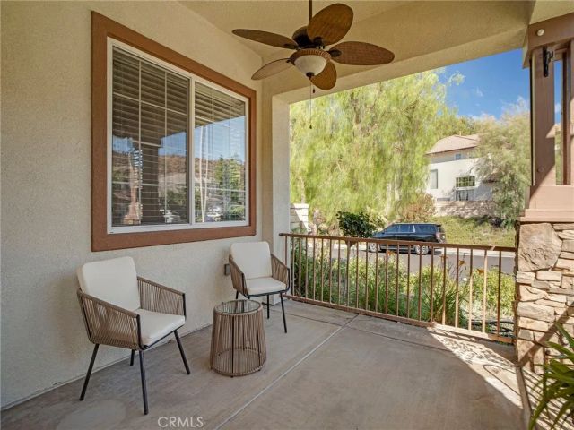 21103 Cross Creek Drive, Saugus, CA 91350